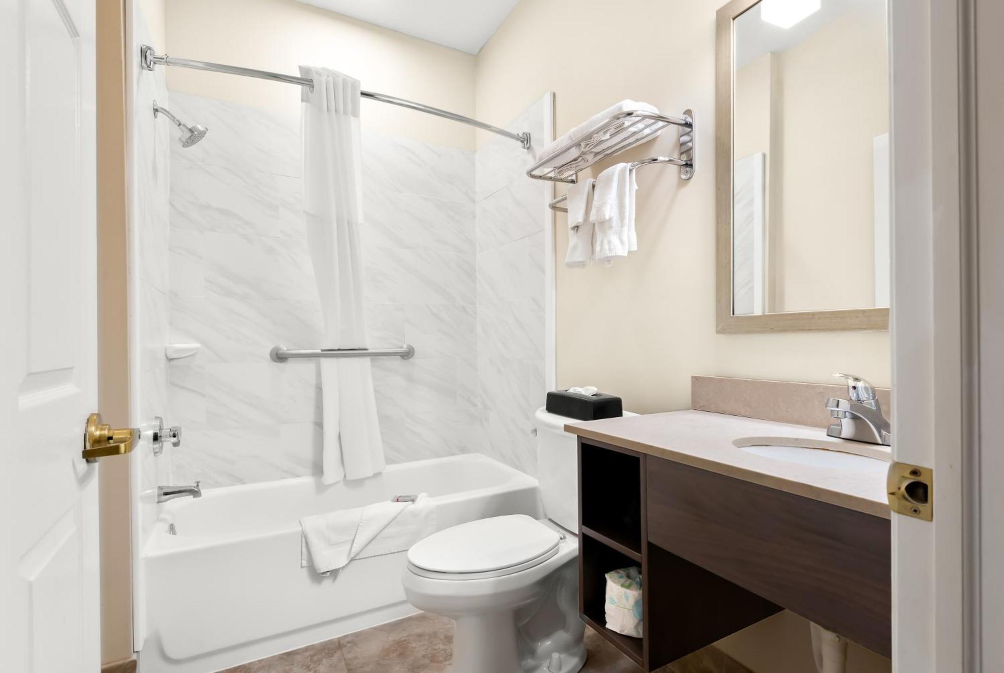 Best Western Palmyra Inn & Suites Dış mekan fotoğraf