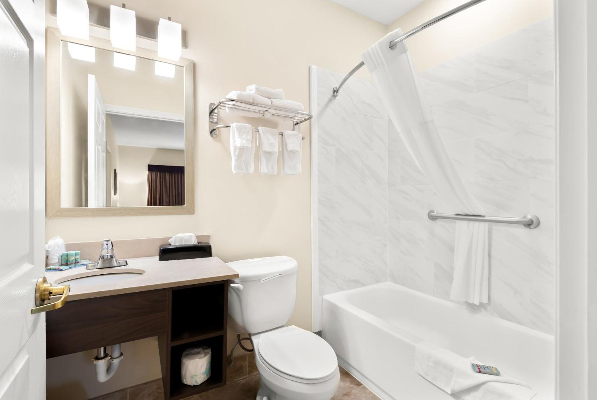 Best Western Palmyra Inn & Suites Dış mekan fotoğraf